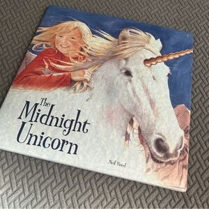 The Midnight Unicorn Book